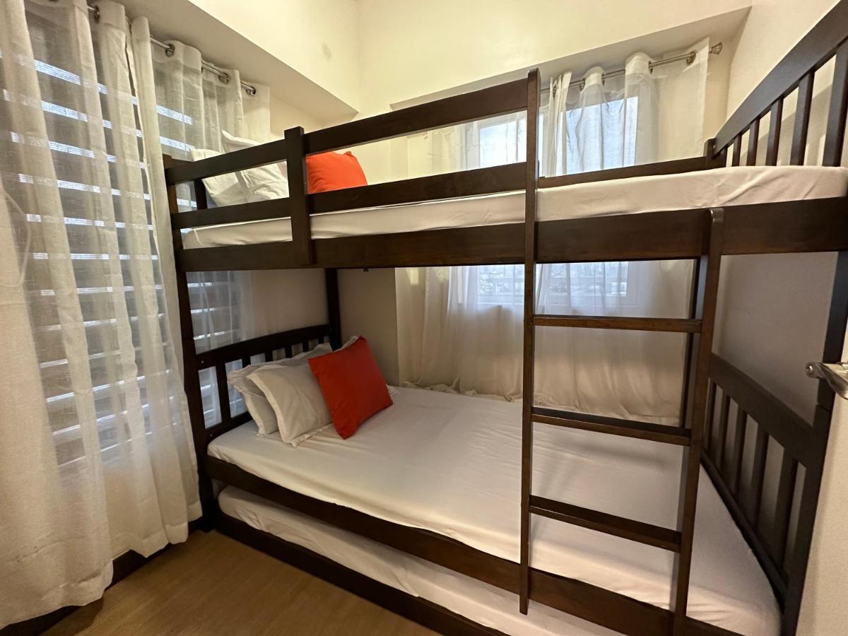 Celandine Residence In Quezon City 加洛坎 外观 照片
